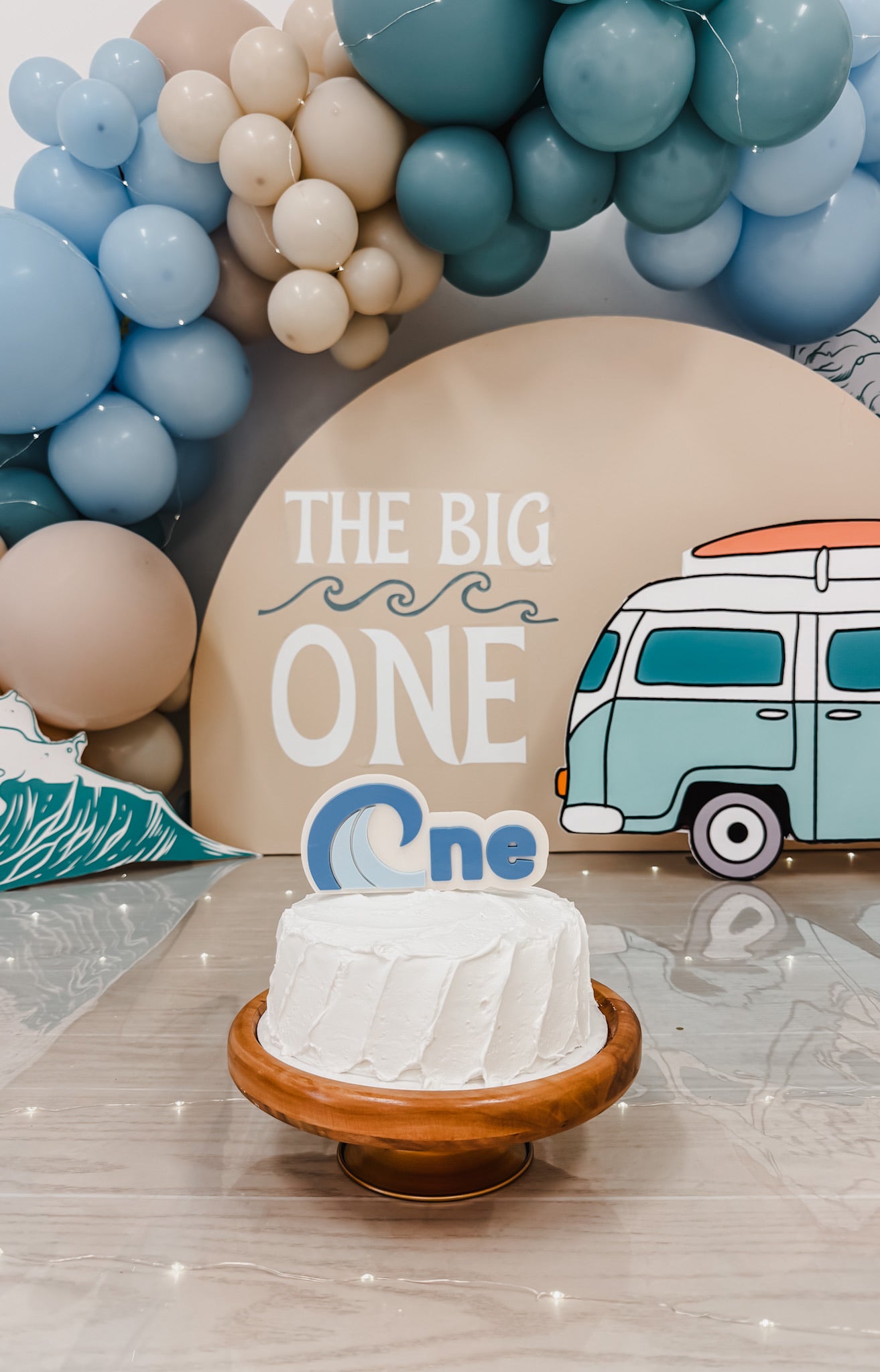 Wave - ONE - Cake Topper