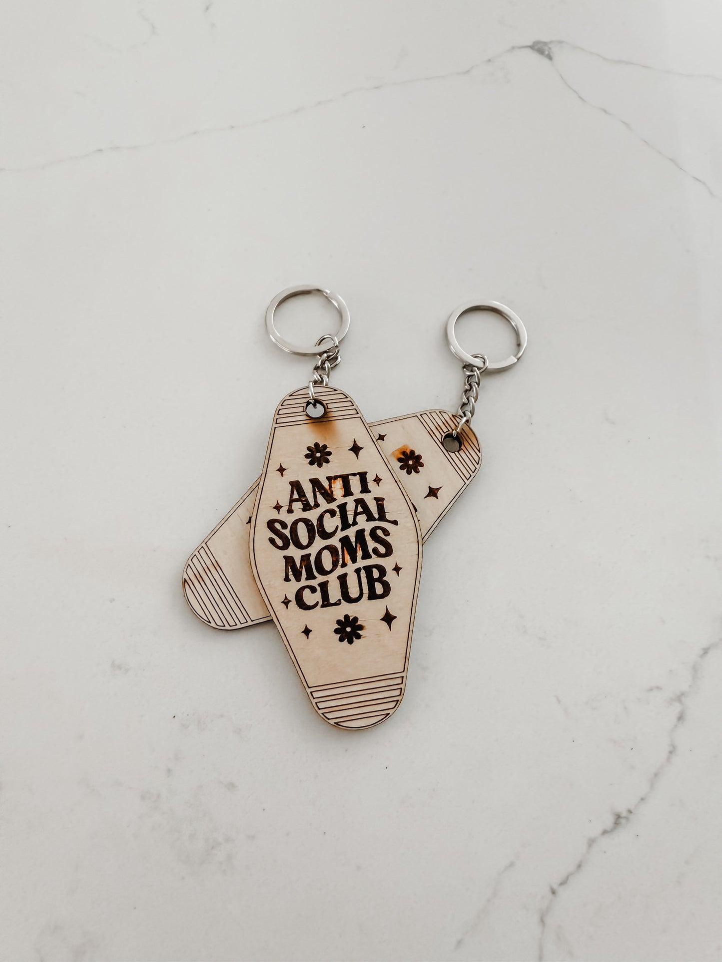 Wooden Mom - Keychain