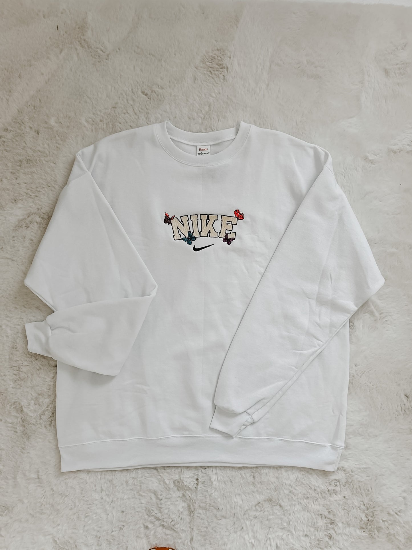 NIKE Butterflies - Crewneck | White